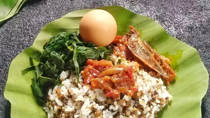 sego tiwul makanan khas jawa tengah